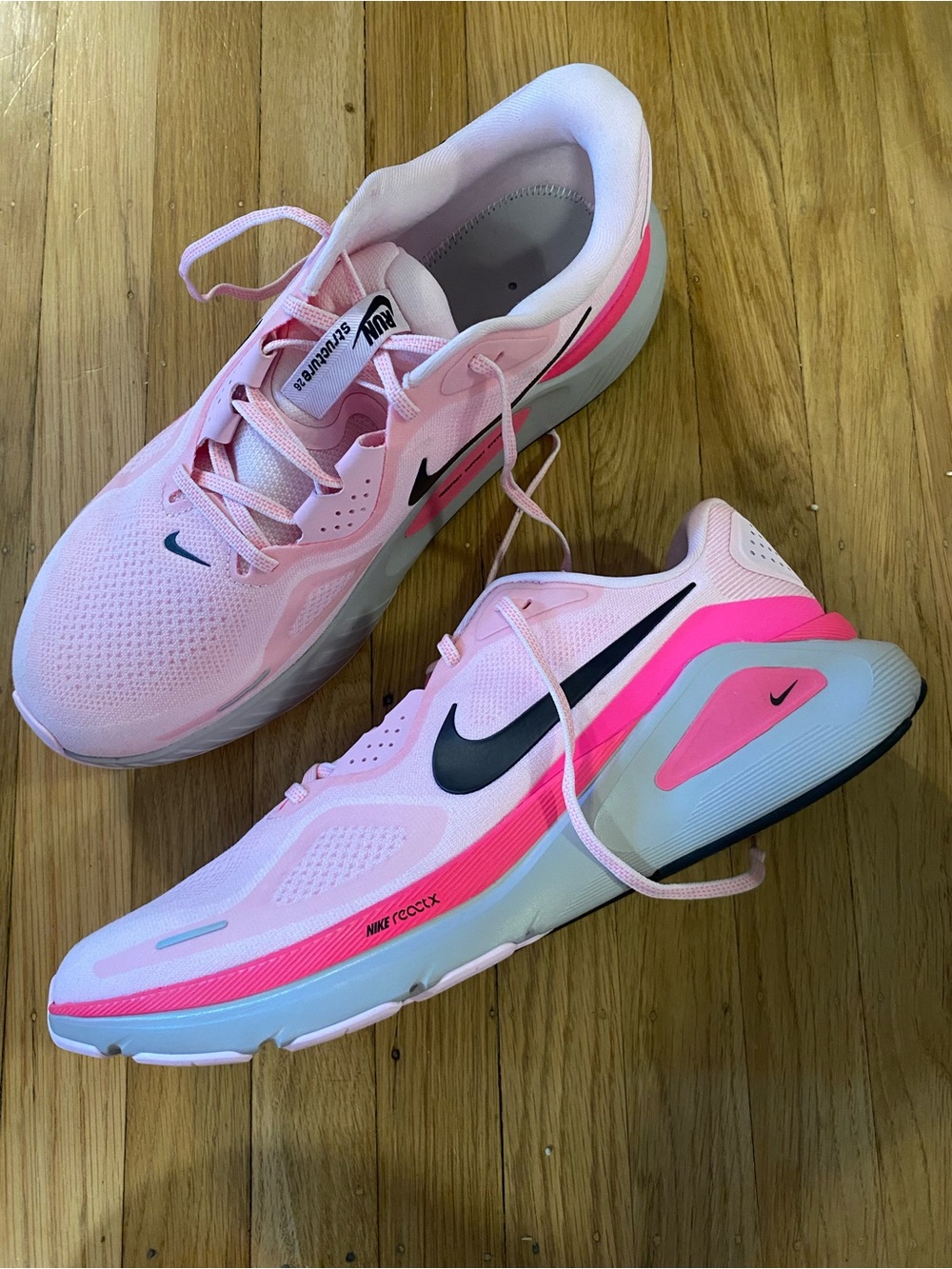 NEW Nike Structure 26 Men's Road Running Shoe in Pink